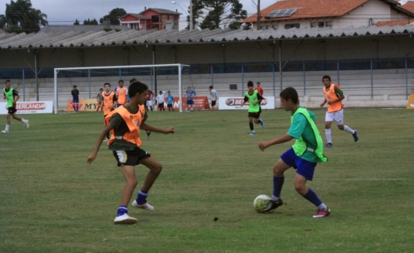 Maracanaú inicia Campeonato Municipal de Futebol das Categorias de Base