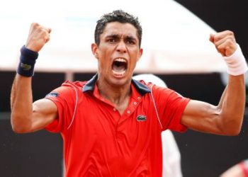Thiago Monteiro vai a 240º na ATP e alcança melhor ranking da carreira
