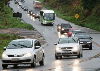 Nova regra para uso de farol vale a partir de 6ª feira