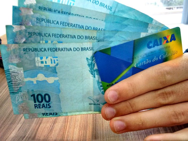 PIS/Pasep 2015 começam a ser pago nesta segunda (21)