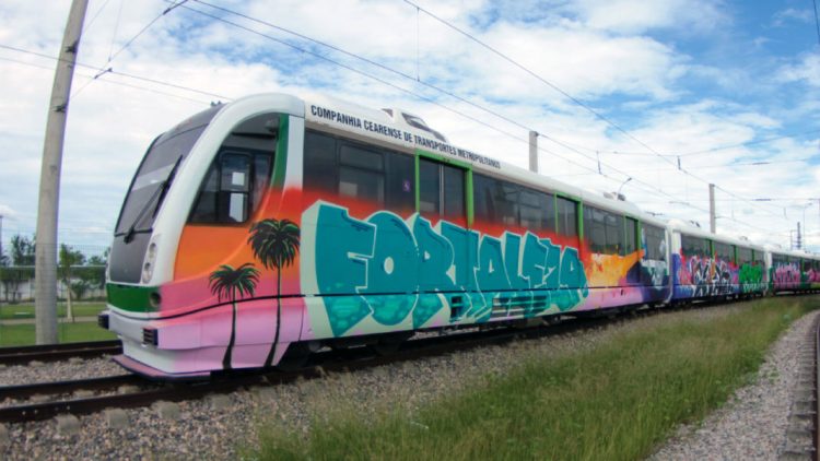 Ceará recebe OSGEMEOS para grafitagem de trens