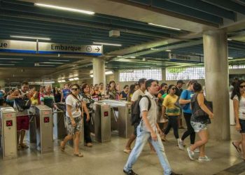 Iniciada venda de passagens em cartões recarregáveis para o Metrô de Fortaleza