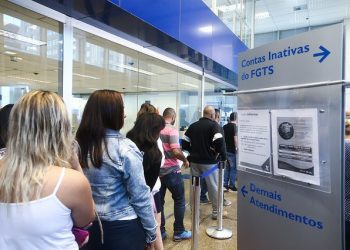 Prazo para saques do FGTS é prorrogado para quem tem dificuldade em ir às agências
