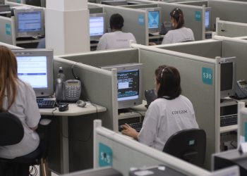 Contax abre 231 vagas de emprego em Fortaleza