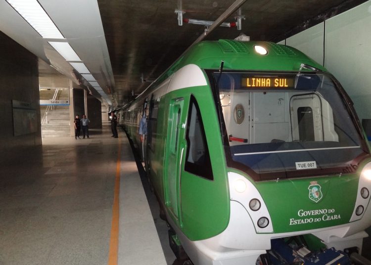 Metrô de Fortaleza abre cadastro para meia passagem de estudantes