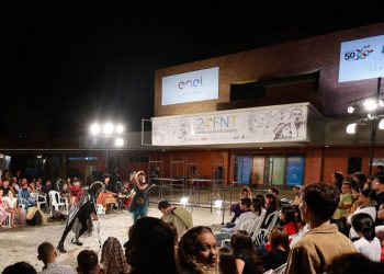 Feriado com festival de teatro e música em Guaramiranga