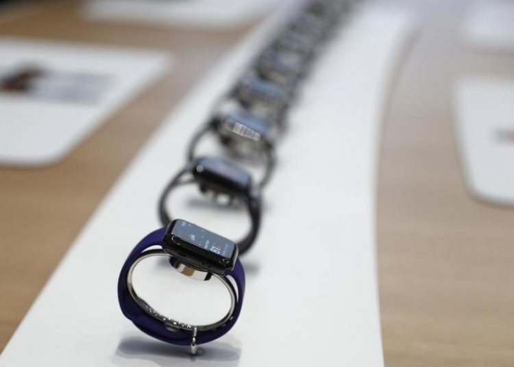 Novo Apple Watch que recebe chamadas transforma fantasia das histórias em quadrinhos em realidade