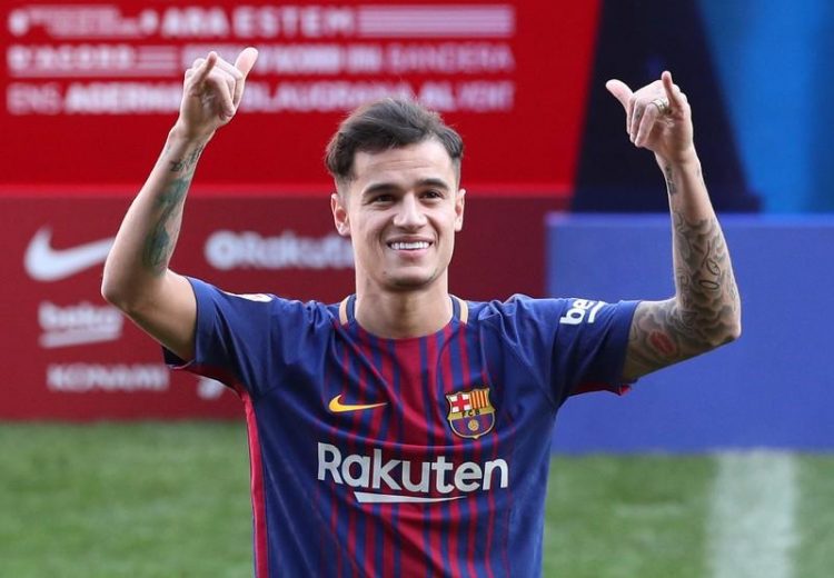 Coutinho ficará 3 semanas sem jogar por lesão na coxa, diz Barcelona