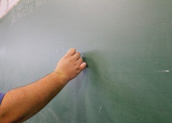 Secretaria de Educação do Estado abre inscrições de processo seletivo para professor