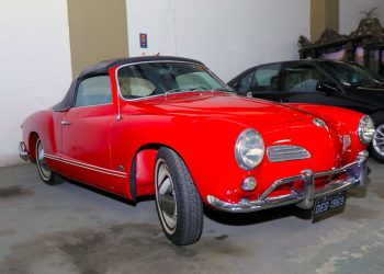 Avenida Monsenhor Tabosa recebe exposição com mais de 100 carros antigos neste sábado
