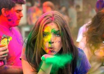 Festival traz cores, música eletrônica e diversão para agitar o fim de semana em Fortaleza