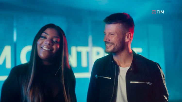 Ludmilla e Rodrigo Hilbert estrelam campanha da TIM