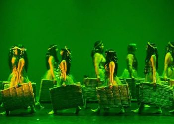 CEARÁBIA: uma mistura exótica das culturas nordestina e árabe através da dança e da música