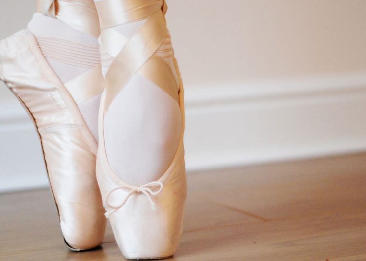 Escola de ballet clássico abre filial em shopping de Fortaleza
