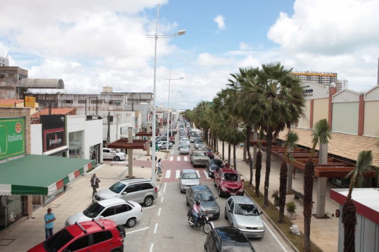 Avenida Monsenhor Tabosa faz promoção do “Dia dos Pais” durante todo o mês de agosto