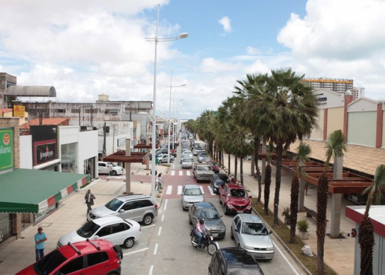Avenida Monsenhor Tabosa faz promoção do “Dia dos Pais” durante todo o mês de agosto