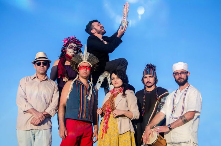 Dona Zefinha lança álbum “Da Silva: El Hijo de Las Américas” no Dragão do Mar