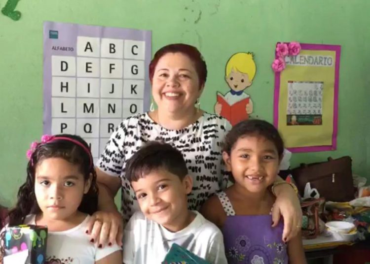 Professora da rede pública de ensino de Maracanaú realiza ação beneficente