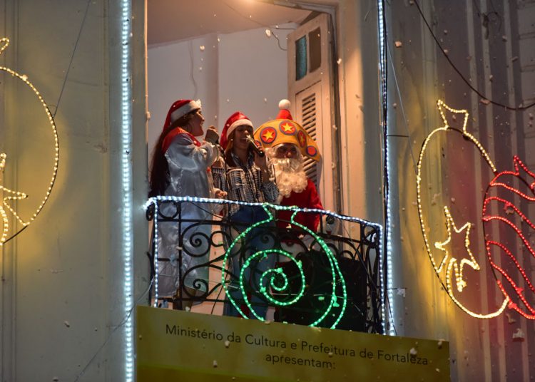 Ceará Natal de Luz 2018 se despede do público com Praça do Ferreira e Cineteatro São Luiz lotados
