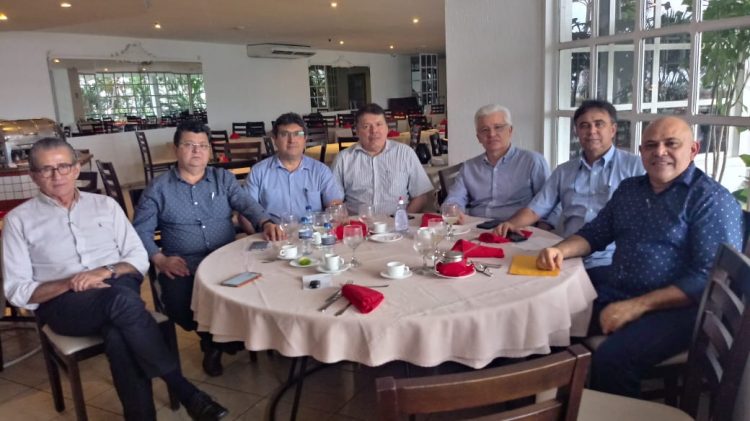 Acomac Ceará realiza reunião estratégica no Marina Park Hotel