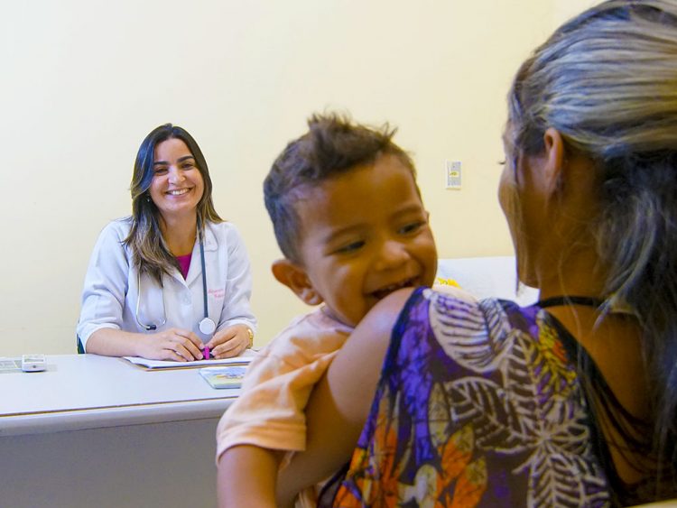 Maracanaú é o que mais investe recursos próprios em saúde entre os grandes municípios do Ceará