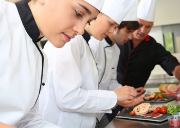 UNINASSAU conta com nova especialização em Gestão de Restaurantes