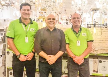Presidente da Acomac Ceará visita empresa associada