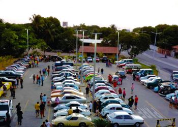 Eusébio Classic Car promove Carnaval à moda antiga  neste sábado, 16, no Shopping Eusébio
