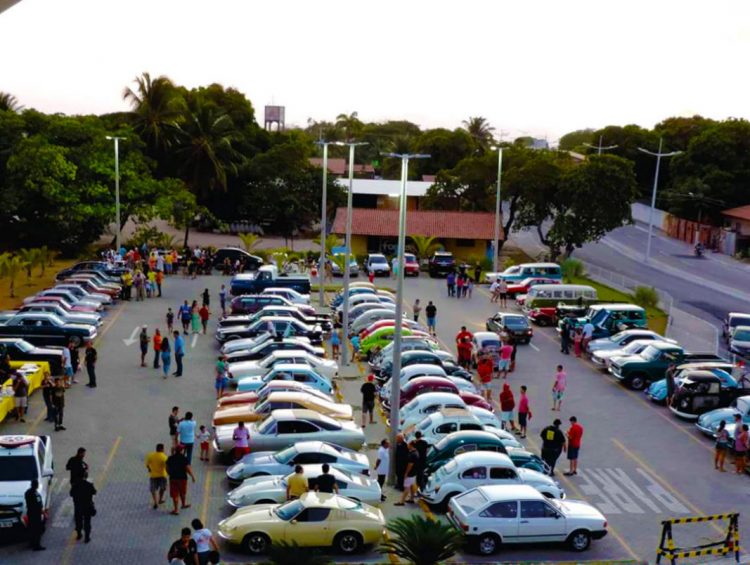 Eusébio Classic Car promove Carnaval à moda antiga  neste sábado, 16, no Shopping Eusébio