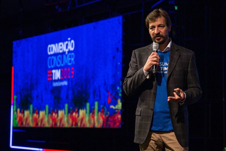 Novo TIM Black Família é o primeiro do Brasil com assinatura Netflix inclusa