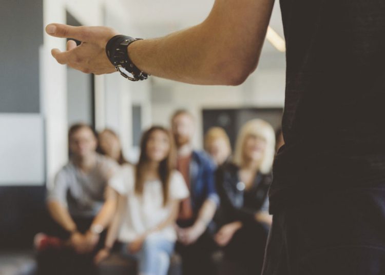 UNINASSAU promove evento para comerciantes da Parangaba