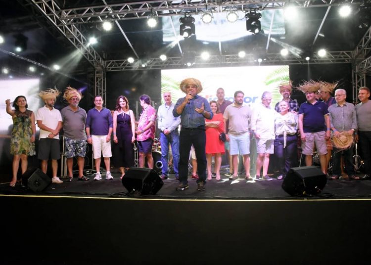 Entretenimento, palestras e negócios à beira-mar marcam o 2º Encontro Acomac Ceará