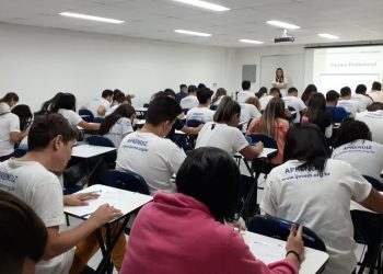 SINE IDT de Maracanaú fecha parceria com o  iJOVEM