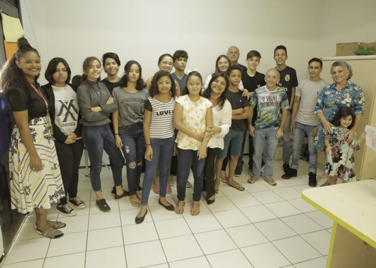 No mês das férias, estudantes da rede pública fazem curso de cinema e produzem curta sobre igualdade de gêneros