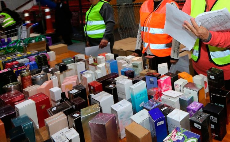 Instituições de caridade promovem Bazar com produtos apreendidos pela Receita Federal