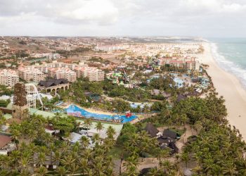 Beach Park é eleito o terceiro melhor parque aquático das Américas