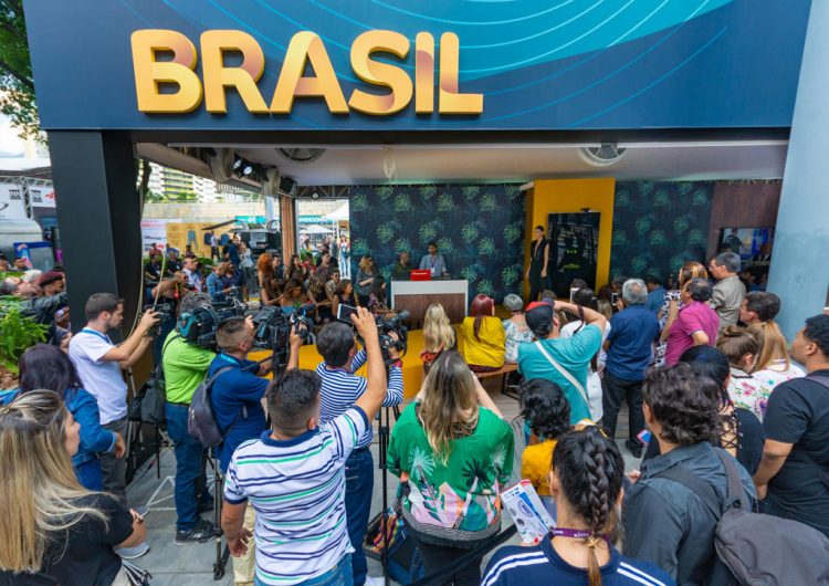 Impulsionadas por acordo comercial, exportações de tecidos, fios e denim do Ceará para a Colômbia saltam 70,77% no primeiro semestre de 2019