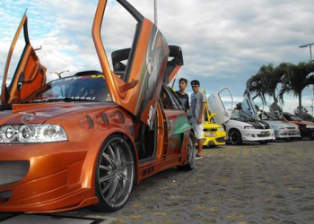 Via Sul Shopping recebe exposição de carros tunados