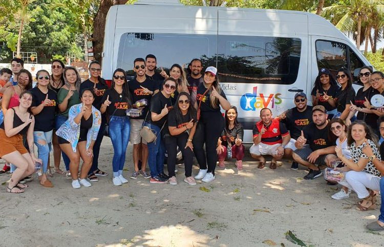 MVC entrega materiais escolares para mais de 70 crianças de instituição que acolhe menores em situação de vulnerabilidade