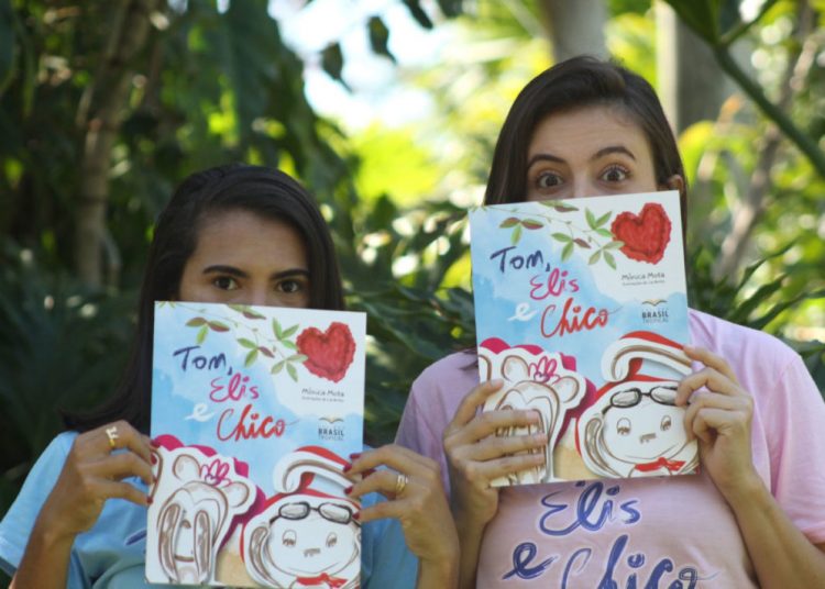 Jovem escritora de Pentecoste lança livro durante a Bienal
