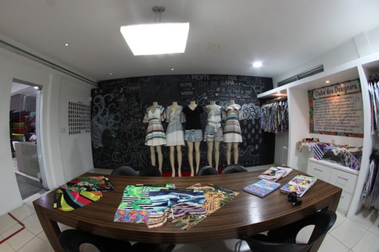 Attualitá Têxtil inaugura estúdio de estamparia digital em novo conceito de showroom exclusivo em Fortaleza