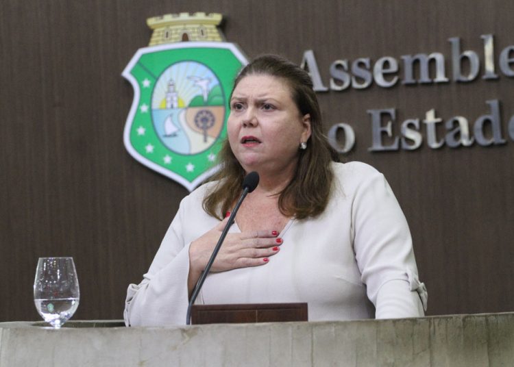 Fernanda Pessoa fez duras críticas ao Governo do Estado sobre Índices de Violência