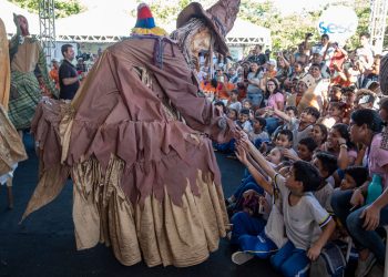 Povos do Mar para crianças: mestres ensinam brincadeiras tradicionais