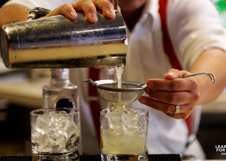 Instituto Diageo inscreve para programa gratuito de formação de bartenders