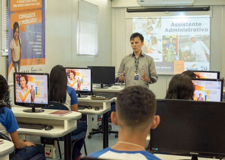 Senac Ceará realiza cursos em parceira com Prefeitura de Horizonte