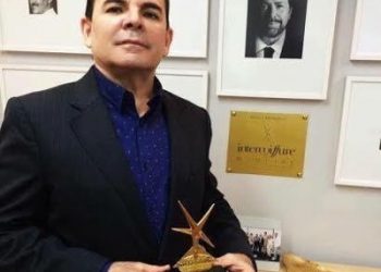 Deputada Fernanda Pessoa Solicita Homenagem aos 40 anos do Walker Cabeleireiros