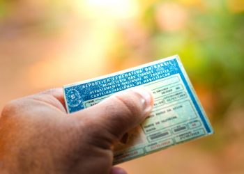 Carteira cassada: veja as consequências de perder o direito de dirigir