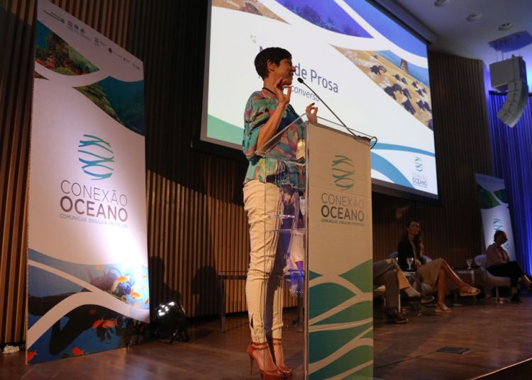 Oceanos são o verdadeiro pulmão do mundo, diz pesquisador