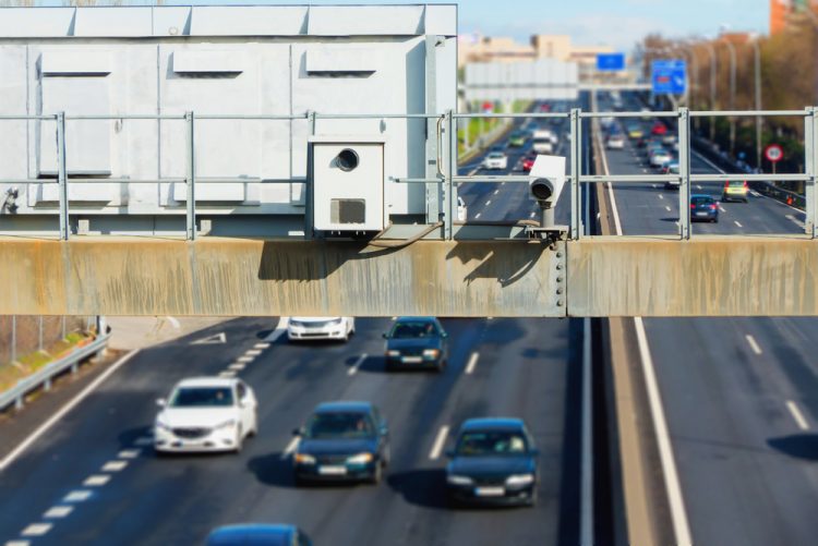 Condutores consideram a existência de uma indústria da multa de trânsito no Brasil