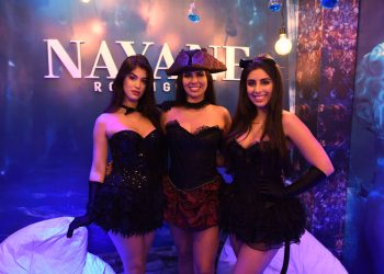 Aviões Fantasy: Influencers e público se divertem em labirinto interativo da marca Nayane Rodrigues